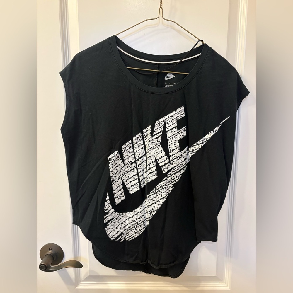 Nike Women's Black and White Logo Muscle Tee